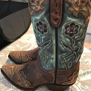 Dan Post Women’s cowgirl boots